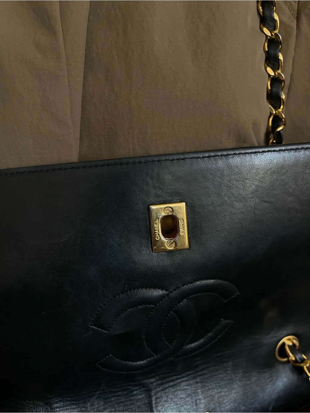 Vintage Chanel Diana Medium Black Lambskin 24K Gold CC Flap Shoulder Bag w/ Card